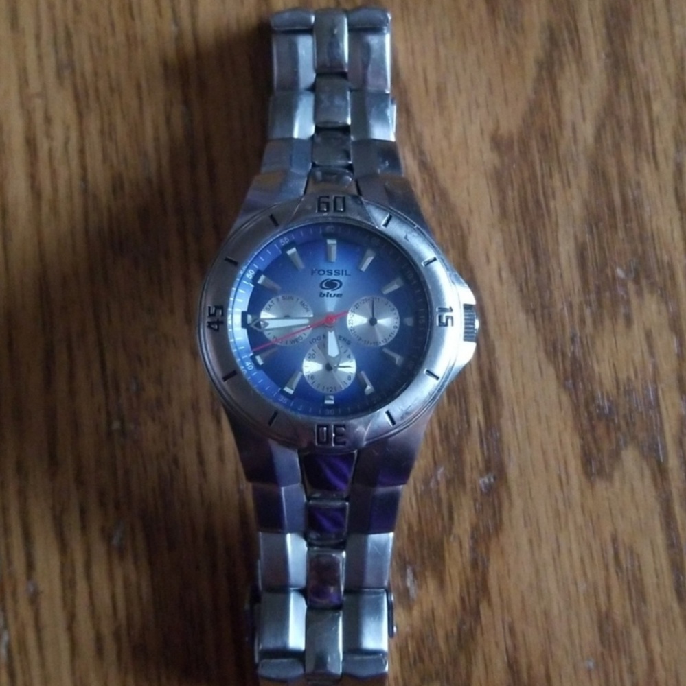 Fossil watch